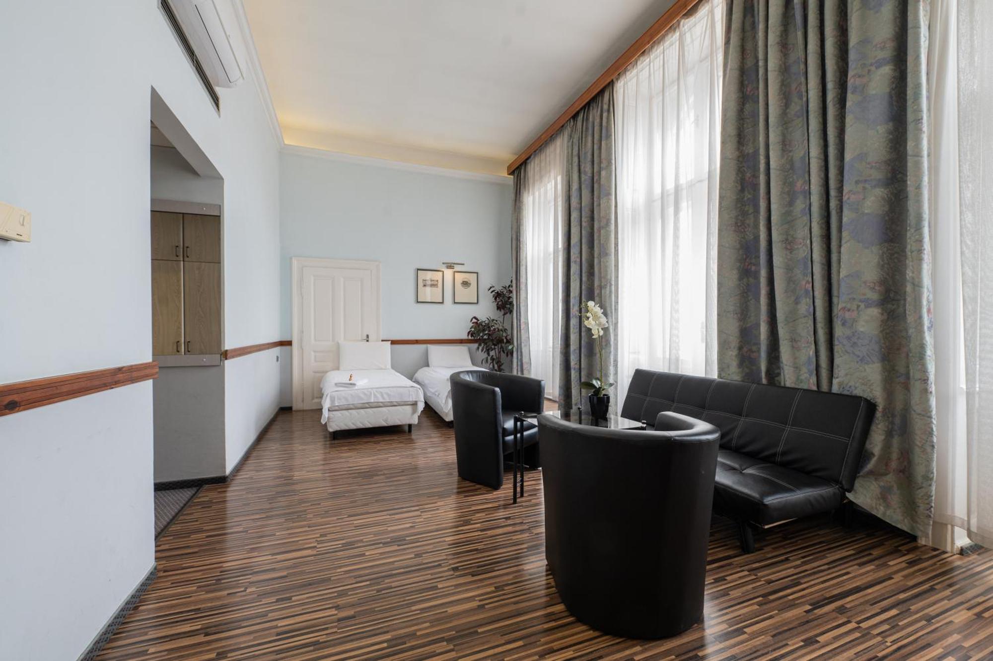 Korona Hotel Nyíregyháza المظهر الخارجي الصورة