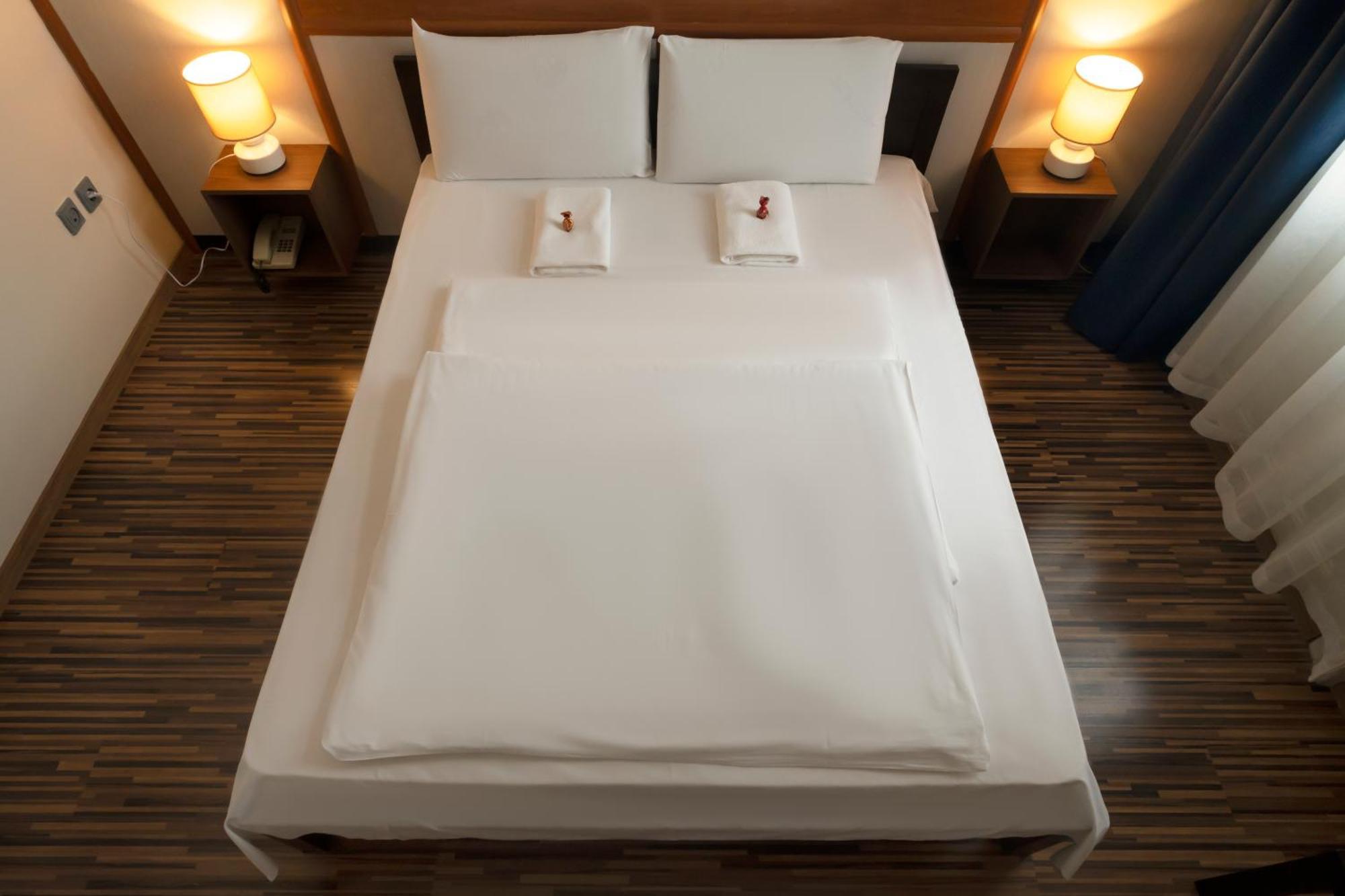 Korona Hotel Nyíregyháza المظهر الخارجي الصورة