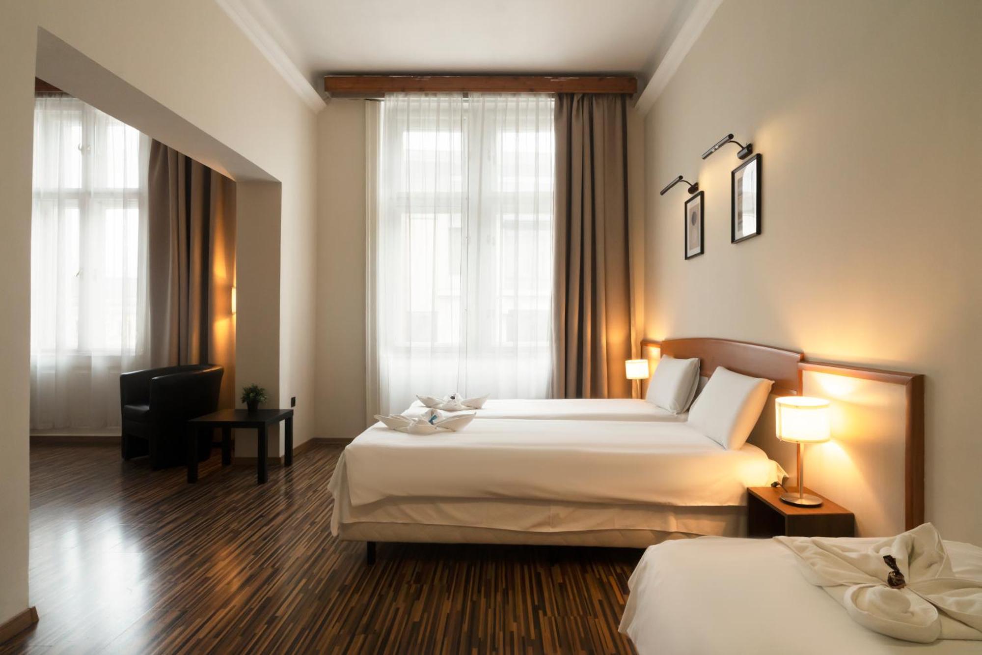 Korona Hotel Nyíregyháza المظهر الخارجي الصورة