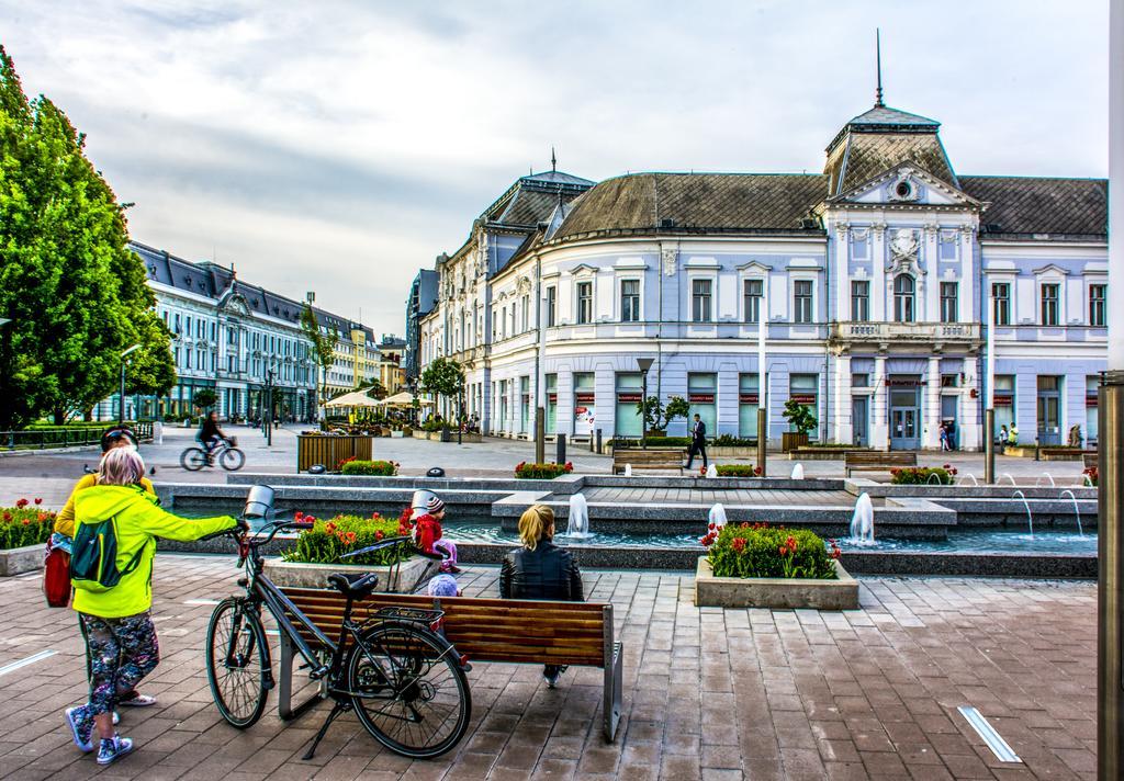 Korona Hotel Nyíregyháza المظهر الخارجي الصورة